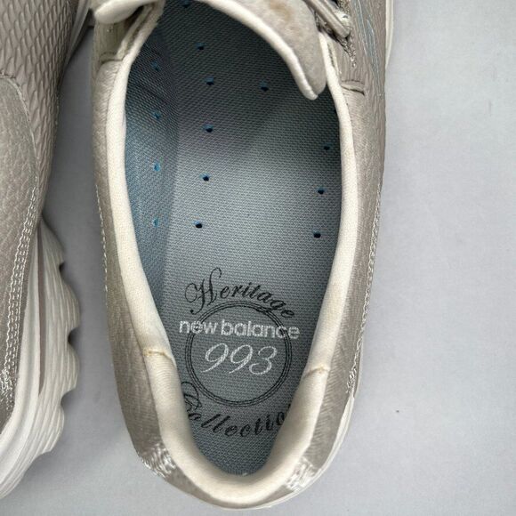 Skechers Women's Size 9.5 Go Walk 2 Tan Leather Shoes - Picture 9 of 11